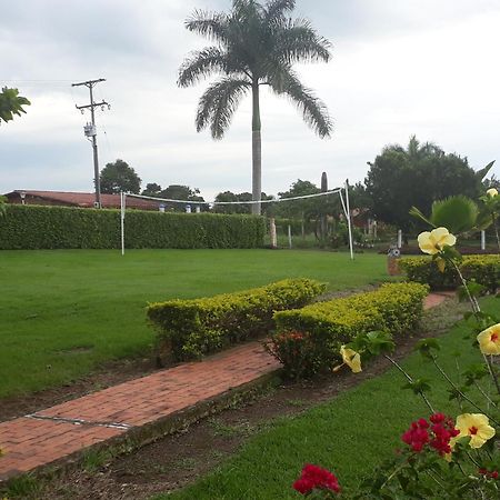 Finca Hotel El Ocaso Кимбайя Экстерьер фото