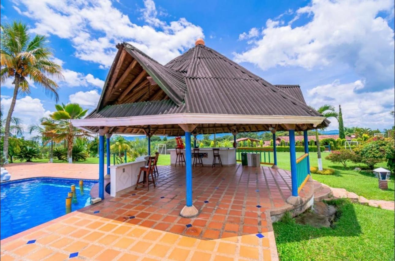 Finca Hotel El Ocaso Кимбайя Экстерьер фото